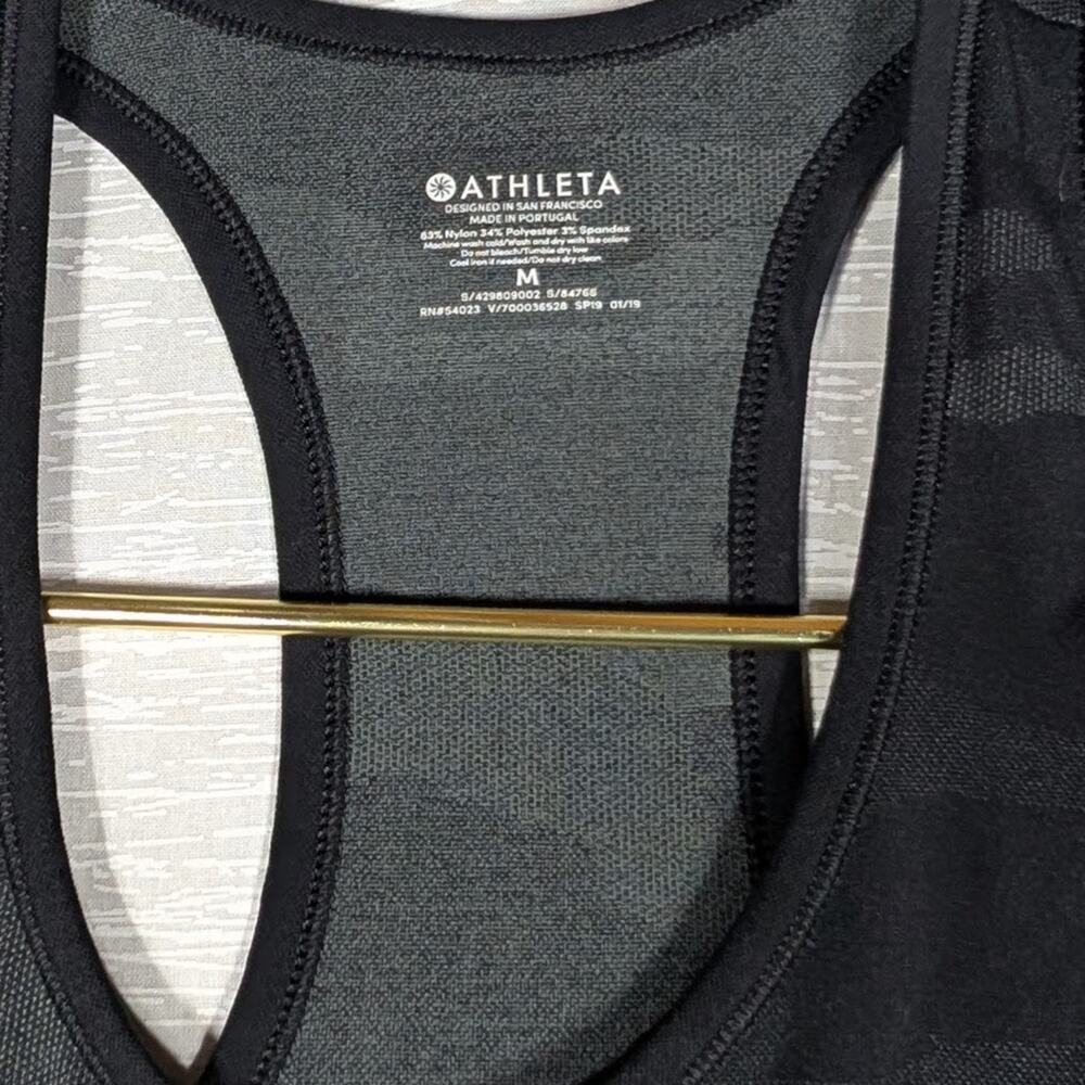 Athleta Womens Tank Top Womens Medium Black Camouflage Performance Tank Top - Picture 3 of 6